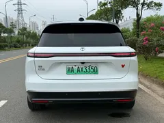 2023 Nio ES8 75kWh Executive, белый — фото 7