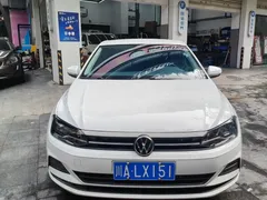 2023 Volkswagen Polo Plus 1.5L AT, белый — фото 3