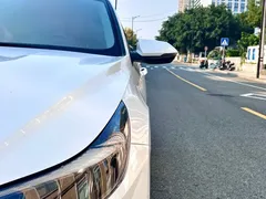 2021 Hyundai Elantra 1.5L CVT LUX Premium, белый — фото 4