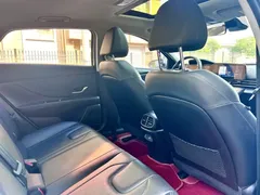 2021 Hyundai Elantra 1.5L CVT LUX Premium, белый — фото 13