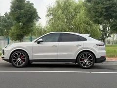 2023 Porsche Cayenne Coupe 3.0T — фото 12