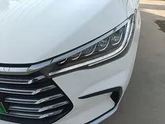 2022 BYD Song Max DM-i 105KM Executive, белый — фото 24