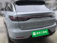 2024 Leapmotor C11 EREV 300 Premium — фото 4
