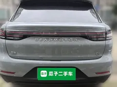 2024 Leapmotor C11 EREV 300 Premium — фото 5