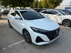 2023 Changan Eado PLUS 1.4T GDI DCT Premium, белый — фото 3