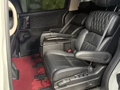 2019 Honda Elysion 2.0L Hybrid Luxury, белый — фото 16
