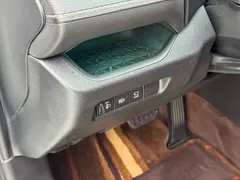 2022 Toyota RAV4 2.0L CVT 2WD Fashion, белый — фото 11