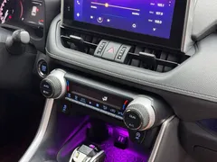 2022 Toyota RAV4 2.0L CVT 2WD Fashion, белый — фото 15