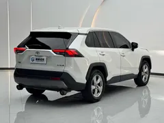 2022 Toyota RAV4 2.0L CVT 2WD Fashion, белый — фото 21