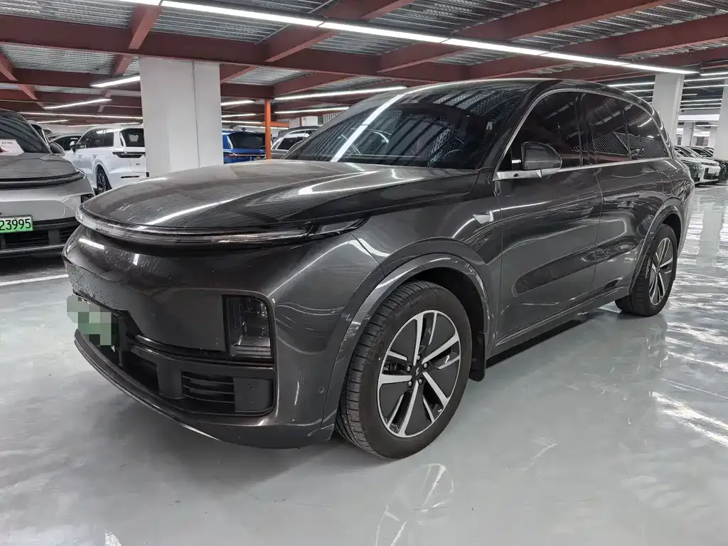 2024 Li Auto L8