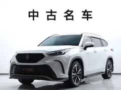 2021 Toyota Crown Kluger 2.5L HEV 4WD Premium, белый — фото 1