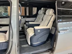 2024 Zeekr 009 6-Seat Executive 4WD 108kWh — фото 11