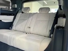 2024 Zeekr 009 6-Seat Executive 4WD 108kWh — фото 12
