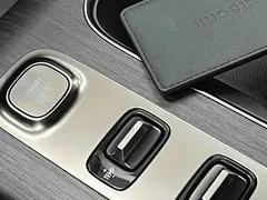 2024 Xiaomi SU7 RWD Long Range Smart Driving, зелёный — фото 20