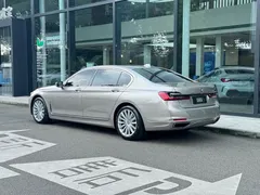 2021 BMW 7 Series 730Li Luxury Package — фото 5