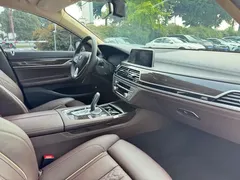2021 BMW 7 Series 730Li Luxury Package — фото 15