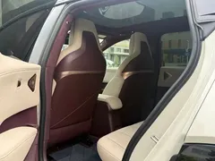 2025 Zeekr X 5-seat RWD, белый — фото 11