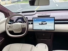 2025 Zeekr X 5-seat RWD, белый — фото 12