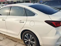 2022 Changan Eado PLUS 1.4T GDI DCT Premium, белый — фото 9