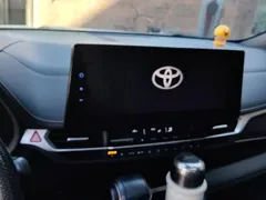 2021 Toyota Sienna 2.5L Hybrid Ultimate, белый — фото 13