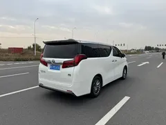 2021 Toyota Alphard Hybrid 2.5L Premium, белый — фото 4