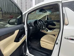 2021 Toyota Alphard Hybrid 2.5L Premium, белый — фото 6