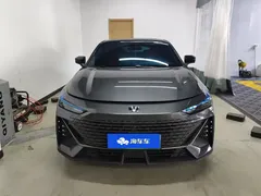 2023 Changan UNI-V iDD PHEV 1.5T 113km — фото 2