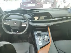 2023 Changan UNI-V iDD PHEV 1.5T 113km — фото 12