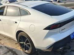 2023 Changan UNI-V 1.5T Premium, белый — фото 6