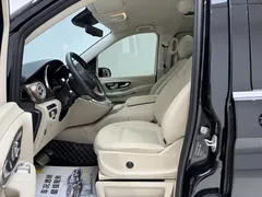 2021 Mercedes-Benz V-Class V 260 L Long Wheelbase Premium, чёрный — фото 16