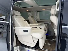 2021 Mercedes-Benz V-Class V 260 L Long Wheelbase Premium, чёрный — фото 22