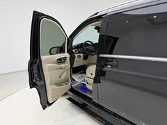 2021 Mercedes-Benz V-Class V 260 L Long Wheelbase Premium, чёрный — фото 23