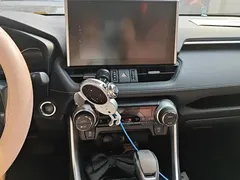 2022 Toyota Wildlander 2.0L CVT 2WD Luxury Plus, белый — фото 13