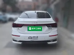 2021 Kia Cerato 1.5L CVT Fashion, белый — фото 3