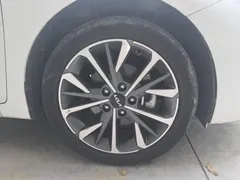 2021 Kia Cerato 1.5L CVT Fashion, белый — фото 24