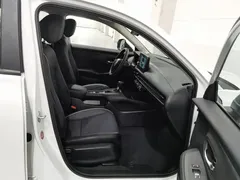 2023 Honda ZR-V 1.5T CVT Tech, белый — фото 23