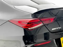 2022 Mercedes-Benz CLA AMG 35 4MATIC 55th Anniversary, чёрный — фото 10