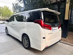 2021 Toyota Alphard Hybrid 2.5L Luxury, белый — фото 5