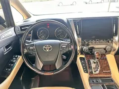 2021 Toyota Alphard Hybrid 2.5L Luxury, белый — фото 14