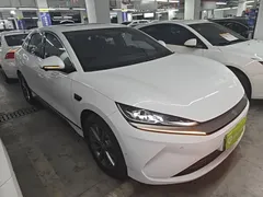 2025 BYD Qin L EV 470km Leading, белый — фото 4