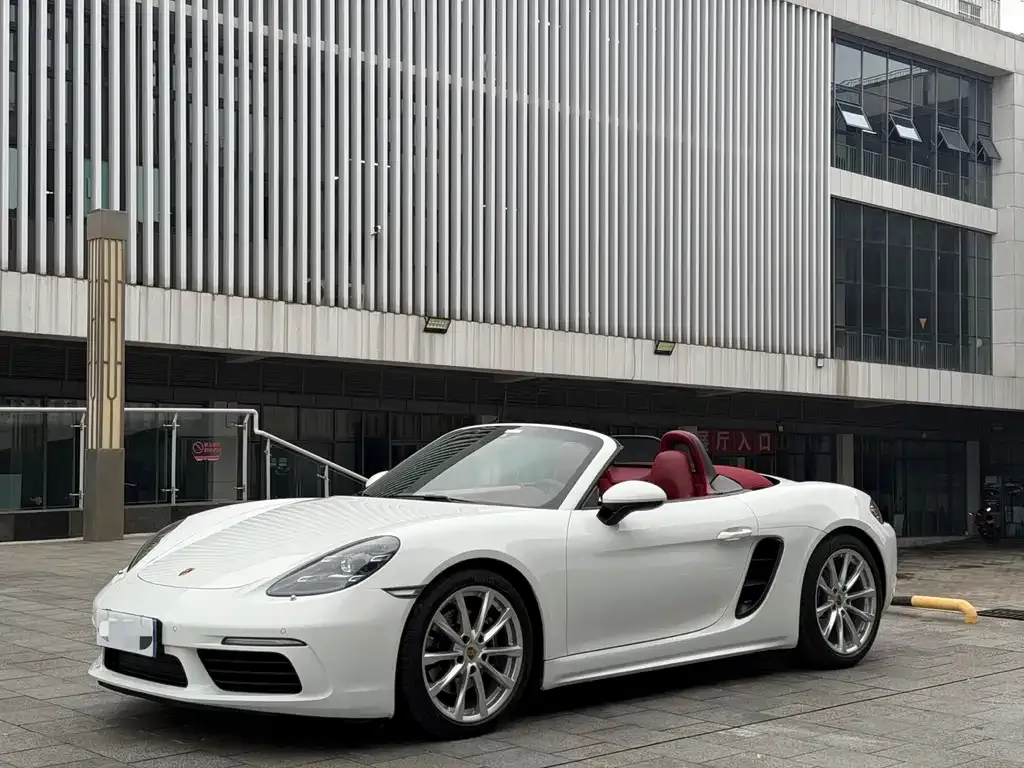 2022 Porsche 718 Boxster 2.0T