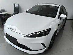 2025 BYD Seal 05 PHEV 120KM Smart Driving Flagship, белый — фото 2