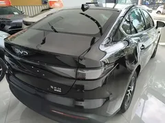 2025 BYD Seal 05 PHEV 120KM Smart Driving Flagship, белый — фото 7