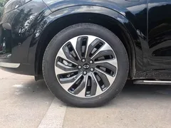 2024 Aito M7 1.5T Smart Driving 4WD Max 5-seat, чёрный — фото 24