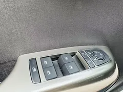 2024 BYD Dolphin Honor 420km Fashion, белый — фото 13