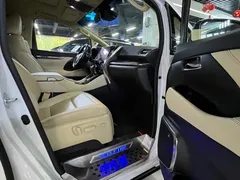 2023 Toyota Vellfire Hybrid 2.5L HV Ultimate, белый — фото 6