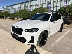 2022 BMW X3 Premium M Night Package, белый — фото 1