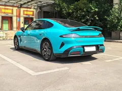 2024 Xiaomi SU7 RWD Long Range Smart Driving, синий — фото 18