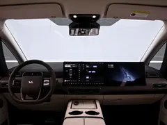2024 Li Auto MEGA Ultra, белый — фото 5
