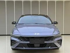 2023 Hyundai Elantra 1.5L CVT TOP Flagship — фото 2